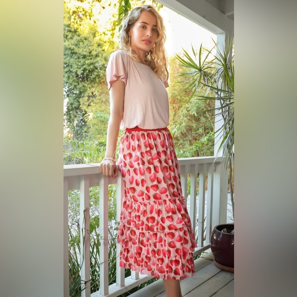 Eva Franco Tatum Skirt - Strawberry Fields